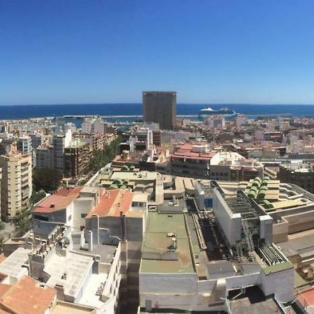 Suite Sun And Sea Alicante Exteriör bild