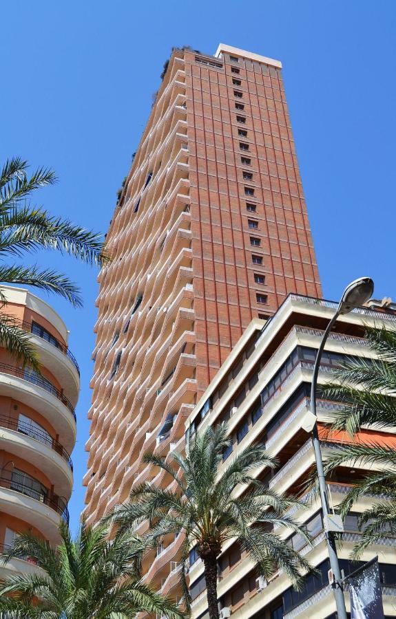 Suite Sun And Sea Alicante Exteriör bild